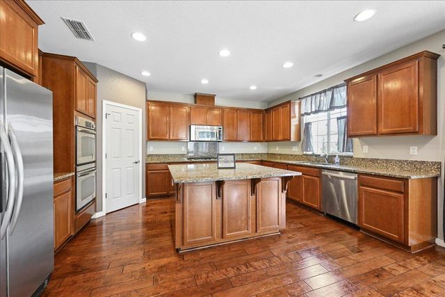 1708 Flora Way, Lincoln, CA 95648