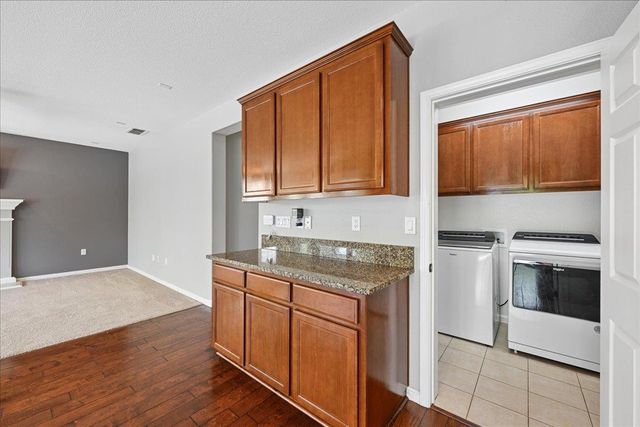 1708 Flora Way, Lincoln, CA 95648