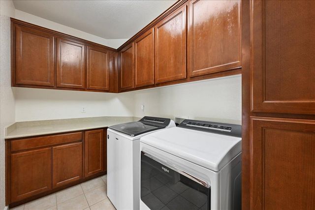 1708 Flora Way, Lincoln, CA 95648
