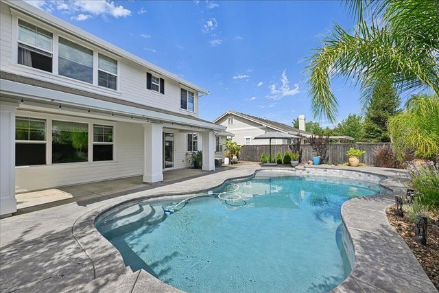 1708 Flora Way, Lincoln, CA 95648