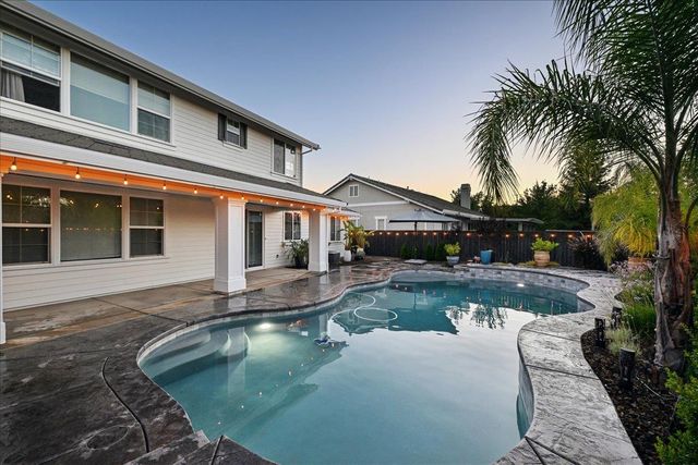 1708 Flora Way, Lincoln, CA 95648