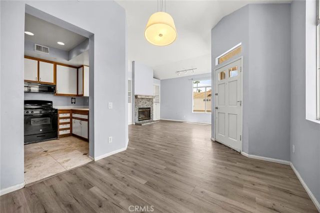 3195 Altura Court 201, Corona, CA 92882