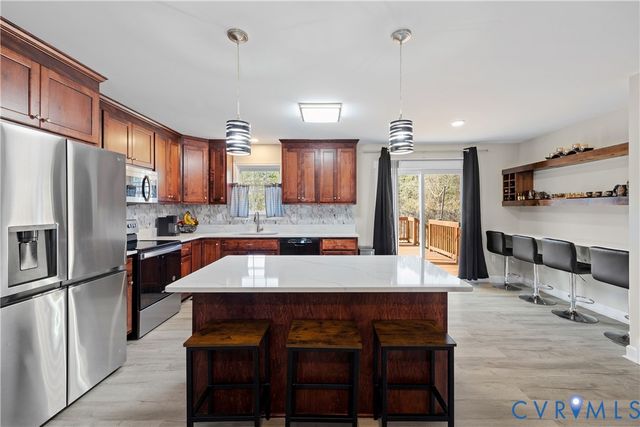 3918 Glacier Bay Ct, Hopewell, VA 23860