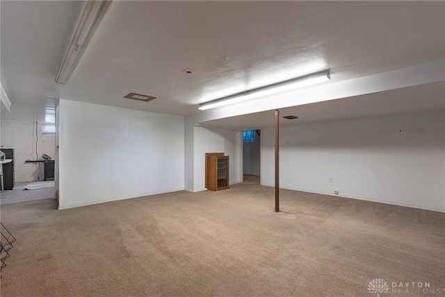 1100 W North Street, Springfield, OH 45504