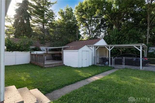 1100 W North Street, Springfield, OH 45504