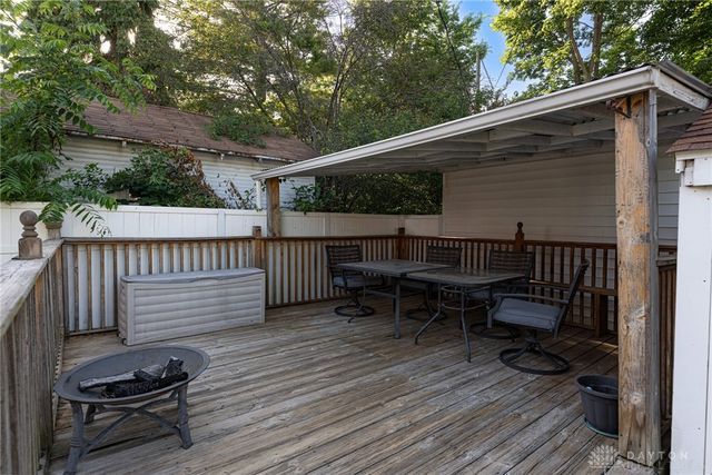 1100 W North Street, Springfield, OH 45504