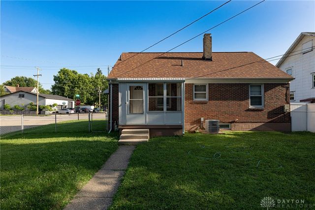 1100 W North Street, Springfield, OH 45504