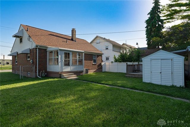 1100 W North Street, Springfield, OH 45504