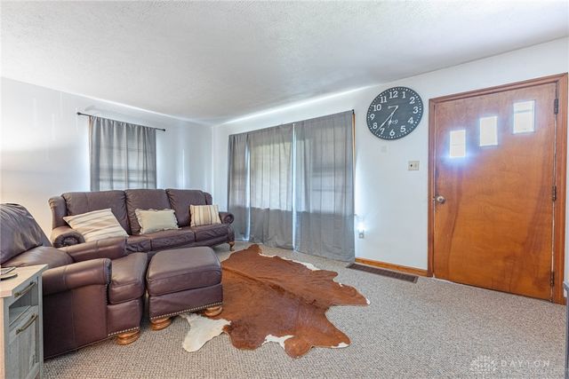 1100 W North Street, Springfield, OH 45504