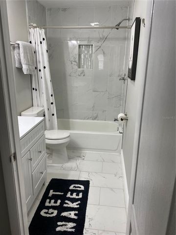7014 GLENVIEW DRIVE, Tampa, FL 33619