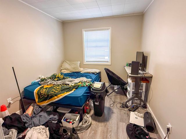 920 W 2nd Street, Cedar Falls, IA 50613