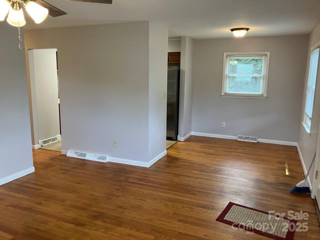 615 Marietta Street, Asheville, NC 28803