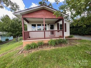 615 Marietta Street, Asheville, NC 28803