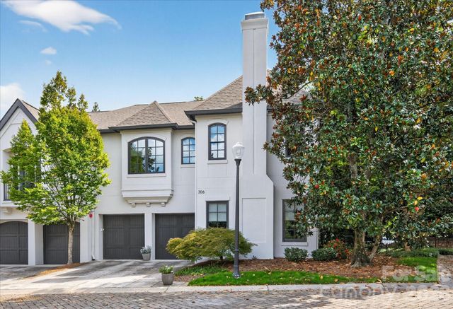 306 Wendover Heights Circle, Charlotte, NC 28211