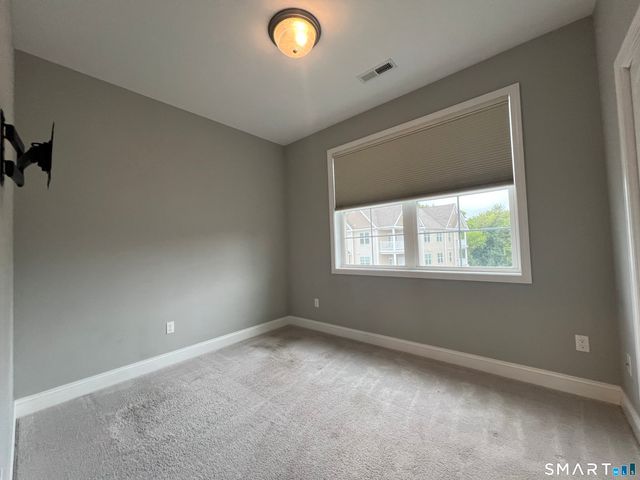 39 Eden Avenue 1, Southington, CT 06489