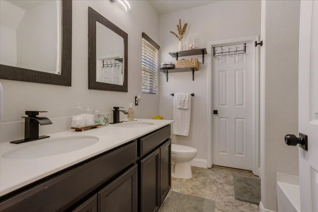 1224 Rivers Creek Lane, Little Elm, TX 75068