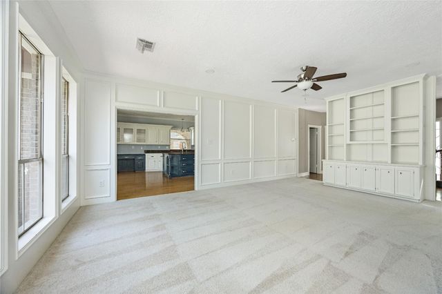 12002 Moorcreek Drive, Houston, TX 77070