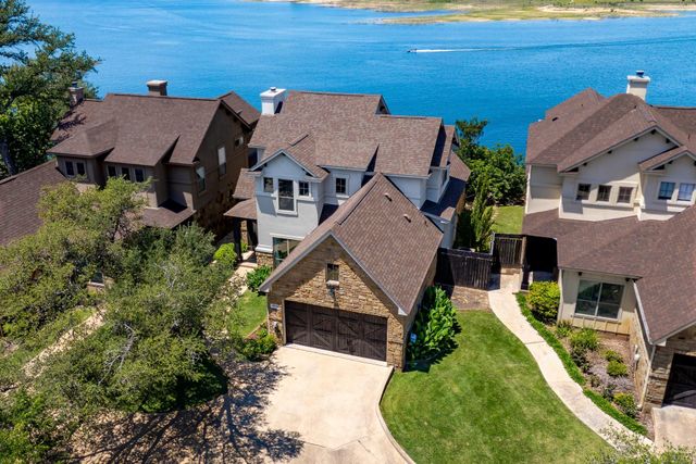 2802 Lohmans Ford RD B, Lago Vista, TX 78645