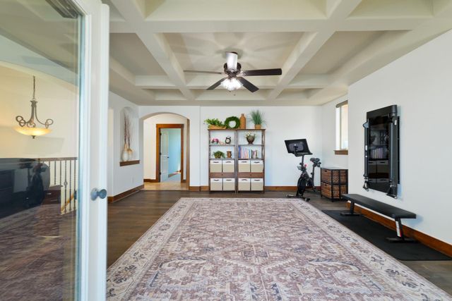2802 Lohmans Ford RD B, Lago Vista, TX 78645