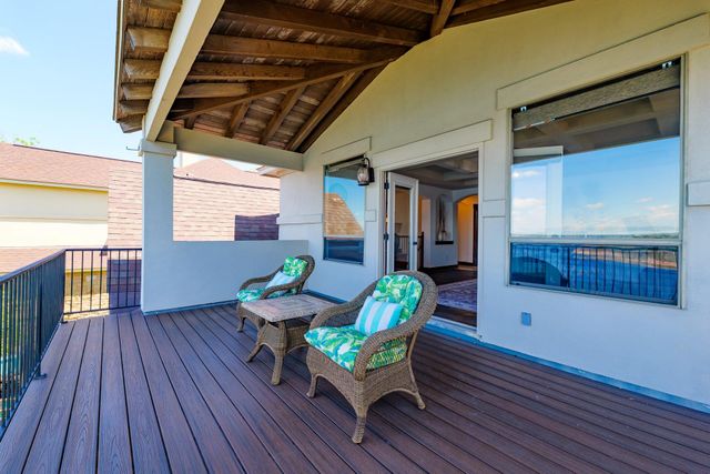 2802 Lohmans Ford RD B, Lago Vista, TX 78645