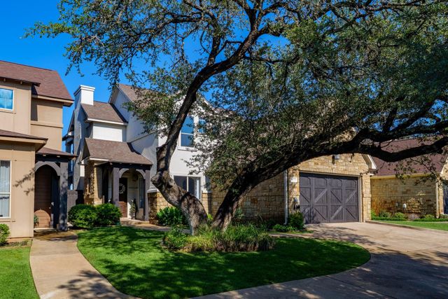 2802 Lohmans Ford RD B, Lago Vista, TX 78645