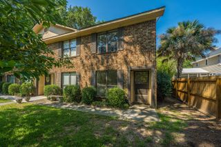 10 Bass Lane Apt A, Charleston, SC 29412
