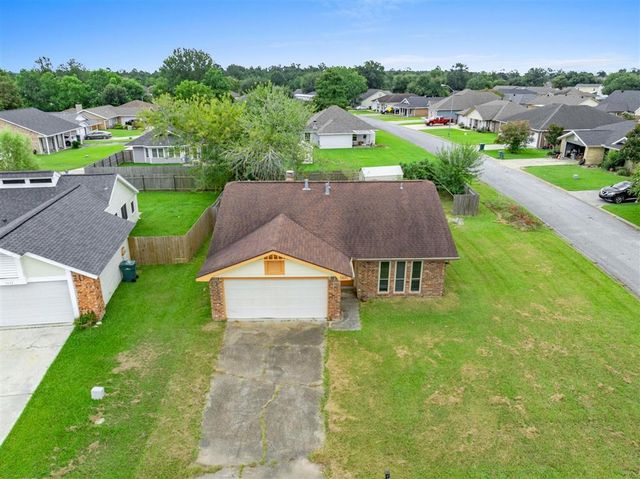 5691 Smokey Hills Trail, Lake Charles, LA 70605