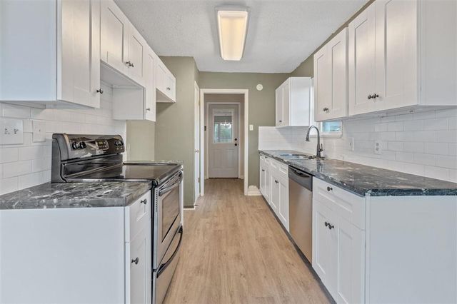 5691 Smokey Hills Trail, Lake Charles, LA 70605