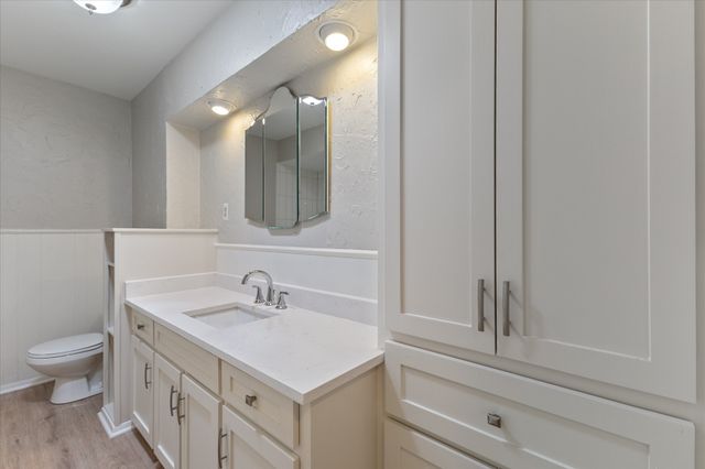 519 Staffordshire Drive, Irving, TX 75061