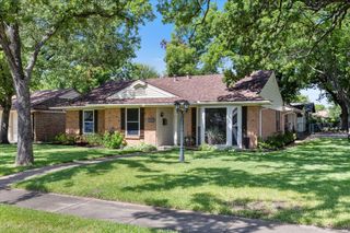 519 Staffordshire Drive, Irving, TX 75061