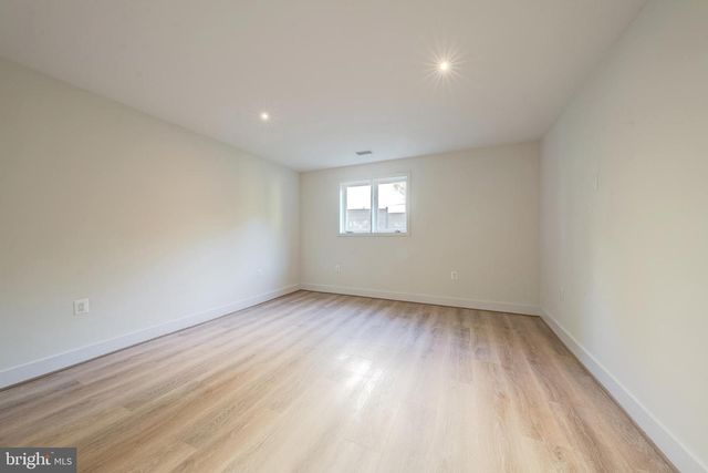 14737 JARNIGAN ST, Centreville, VA 20120