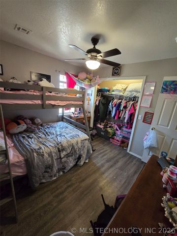 19 W Ansley, Mcalester, OK 74501