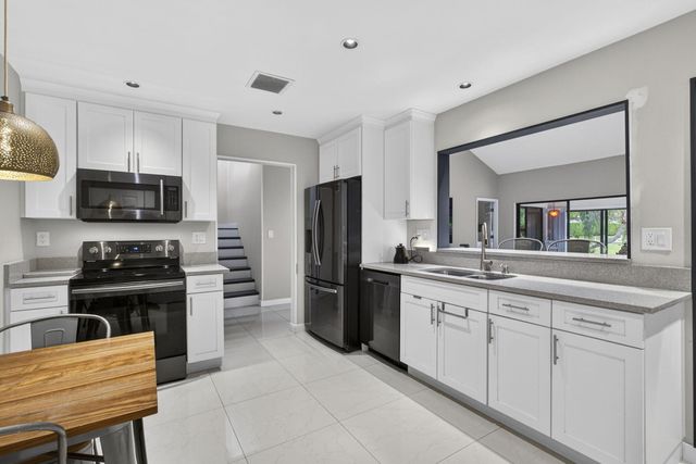 11894 Donlin Drive, Wellington, FL 33414