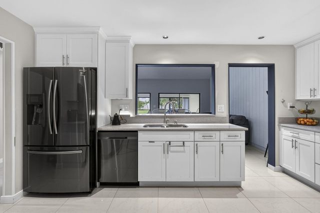 11894 Donlin Drive, Wellington, FL 33414