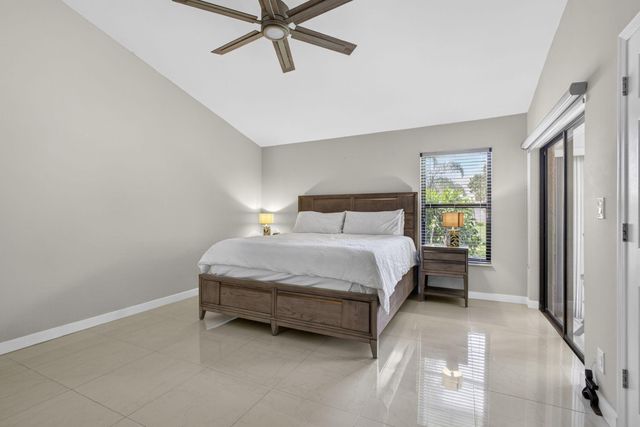 11894 Donlin Drive, Wellington, FL 33414