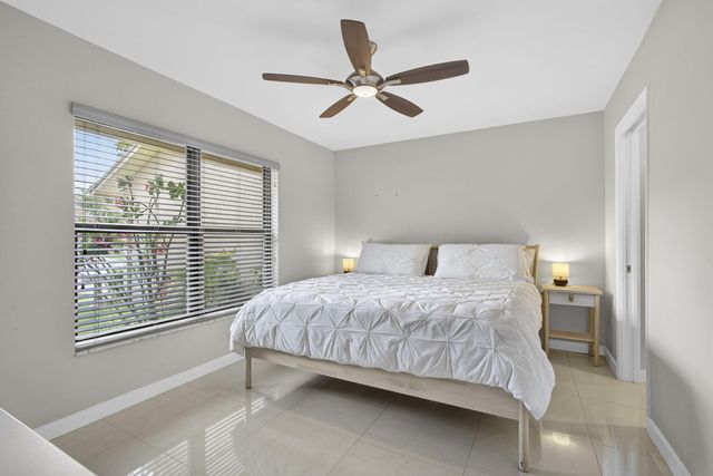 11894 Donlin Drive, Wellington, FL 33414