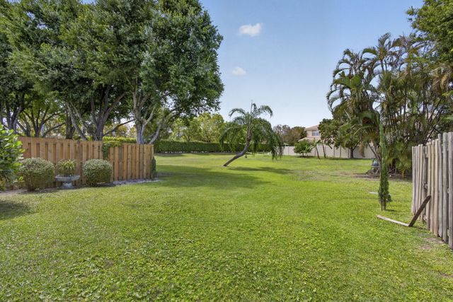 11894 Donlin Drive, Wellington, FL 33414