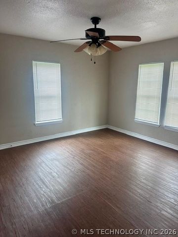 102 S 4th Street, Calera, OK 74730