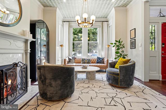 2121 R ST NW, Washington, DC 20008