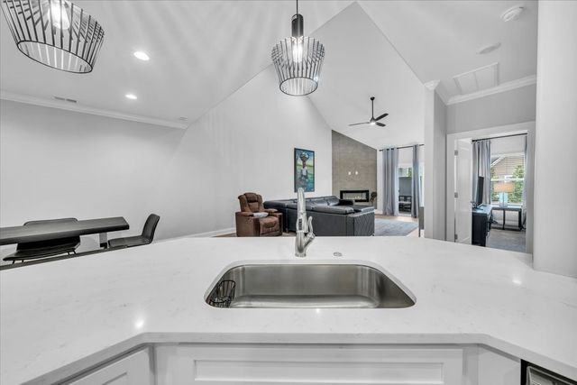 3524 Magruder Dr, Murfreesboro, TN 37129