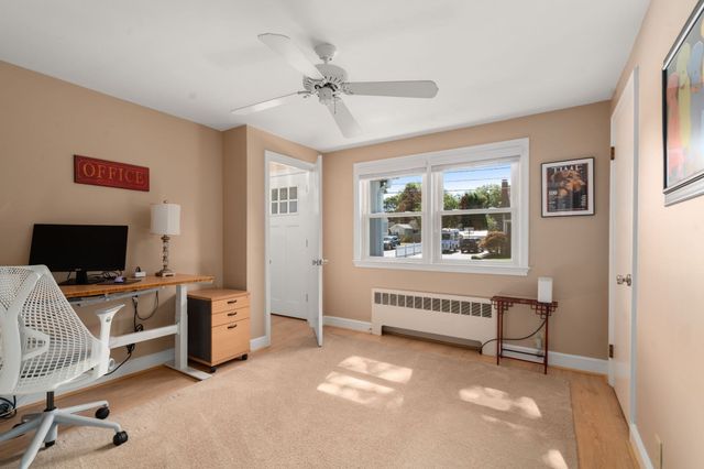 39 Robin Rd, Wakefield, MA 01880