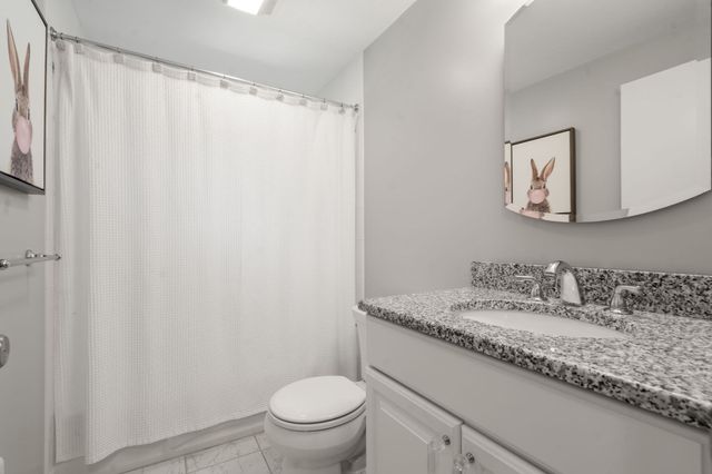 39 Robin Rd, Wakefield, MA 01880