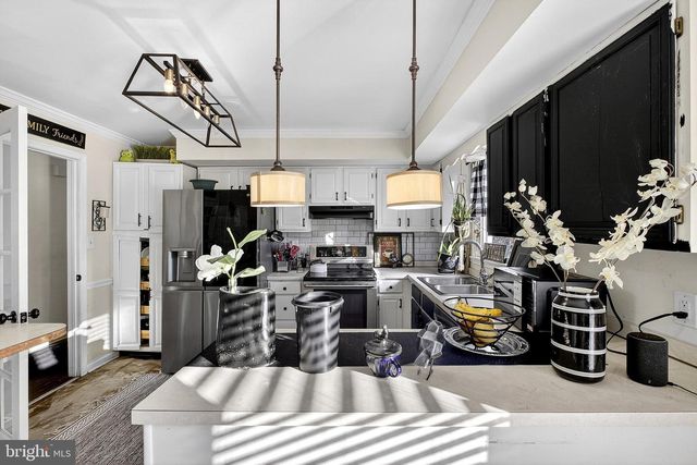 616 CLIFTON DR, Bear, DE 19701