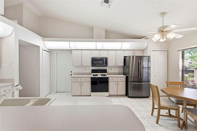 9203 HALBERG DRIVE, Hudson, FL 34669