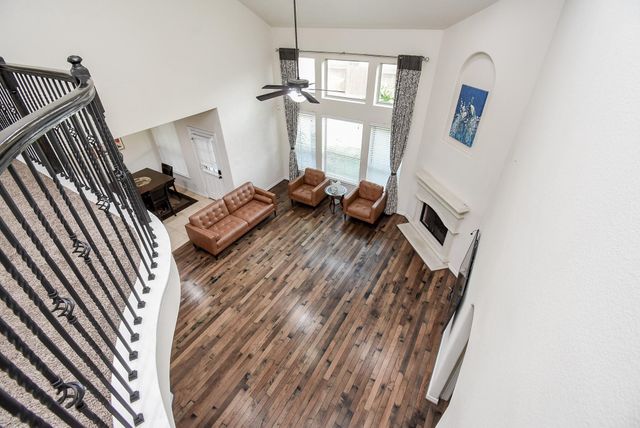 27807 Ashbrook Falls Court, Fulshear, TX 77441