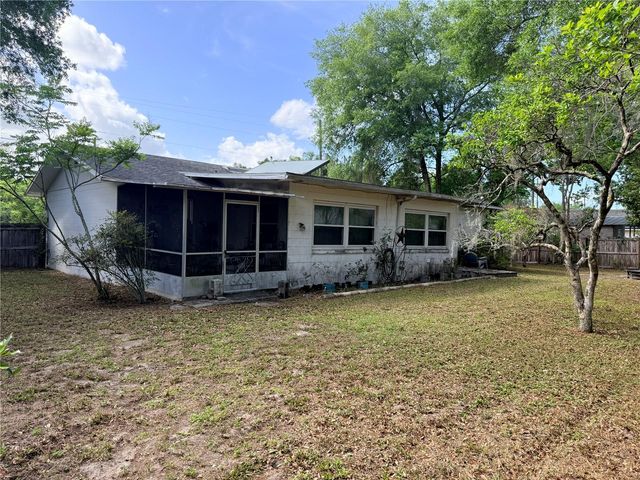 303 N BOUNDARY AVENUE, Deland, FL 32720