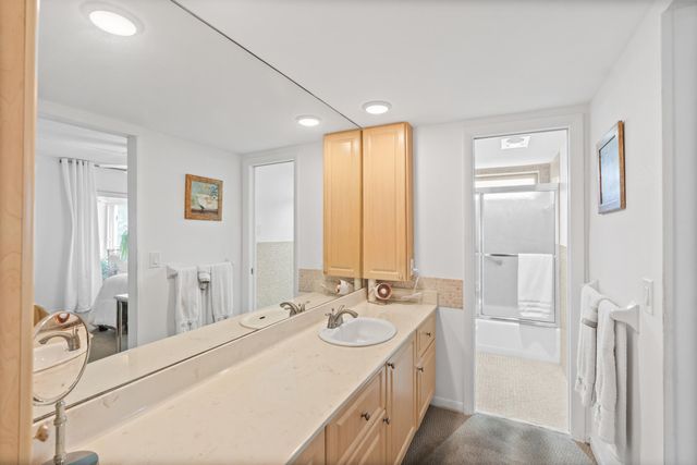 25 SE 13th Street B3, Boca Raton, FL 33432