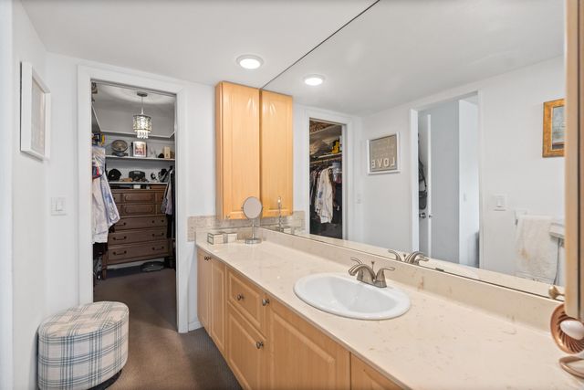 25 SE 13th Street B3, Boca Raton, FL 33432