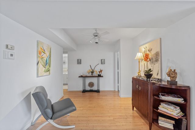 25 SE 13th Street B3, Boca Raton, FL 33432