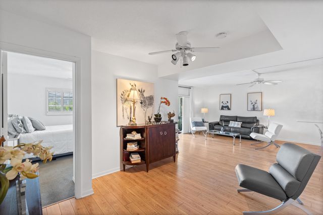 25 SE 13th Street B3, Boca Raton, FL 33432